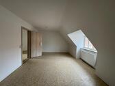 Foto - Dachgeschoßwohnung in Alsleben (Saale) zur Miete