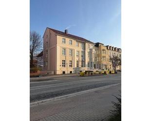 4-Raum-Wohnung im 1.Obergeschoss mit Fahrstuhl - Halberstadt