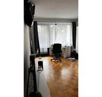 Einzimmerwohnung (Beschreibung lesen bitte) - Hannover Nord