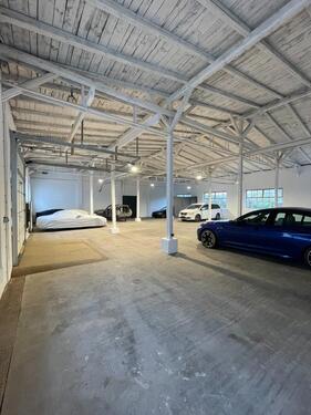 Foto - Lagerhalle Gewerbehalle Werkstatt - Zu vermieten - 250-330 qm