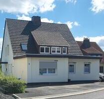 Sehr ansprechende 3-Zimmerwohnung mit Gartenbenutzung - Staufenberg