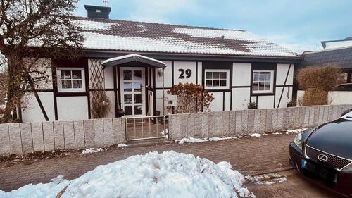 Foto - Wohnhaus Verkauf Meinerzhagen - 430.000,00&nbsp;EUR Kaufpreis, ca.&nbsp; 196,00&nbsp;m&sup2;