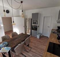 Moderne 2-Zi.-EG-Wohnung mit Garten, Terrasse & EBK in Jever