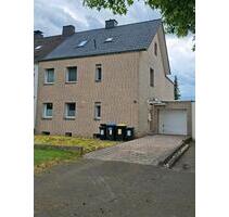 Gepflegter Modernisierter Zweifamilienhaus - Paderborn Neuenbeken