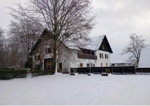 Foto - Landhaus Ensemble Apartments Alleinlage am See Renditestark Büro