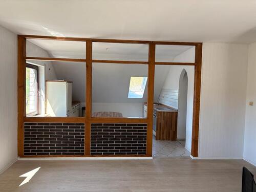 Foto - Dachgeschoßwohnung in Dransfeld zur Miete