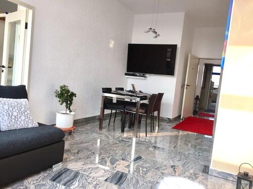 Foto - Luxus pur - helle 2 Zi.-Whg - Marmorbad sehr zentral, Raunheim