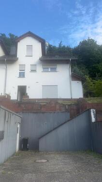 Foto - Doppel Haushälfte mit Einlliegerwohnung
