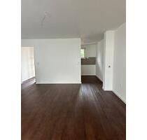 Ruhig gelegene 3 ZKB Wohnung mit Garten & kleiner Terrasse - Bruchmühlbach-Miesau