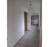 Mietwohnung - 780,00&nbsp;EUR Kaltmiete, ca.&nbsp; 75,00&nbsp;m&sup2; in Mittenaar (PLZ: 35756)