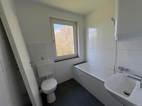 Foto - 2,5-Zimmer-Wohnung im 1. OG - 359,00&nbsp;EUR Kaltmiete, ca.&nbsp; 50,24&nbsp;m&sup2;