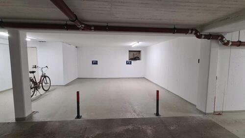 Foto - Stellplatz Tiefgarage Halstenbek Dockenhudener Chaussee 2