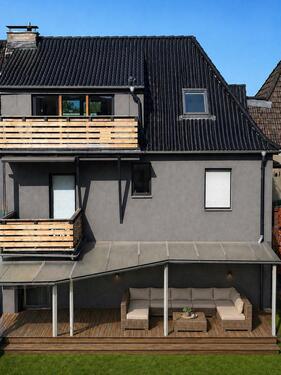 Foto - 10 Zimmer Mehrfamilienhaus, Wohnhaus zum Kaufen in Mönchengladbach