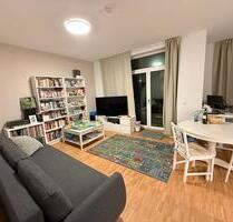 Helle 2-Zimmer Wohnung mit Balkon in Charlottenburg - Berlin Charlottenburg-Wilmersdorf