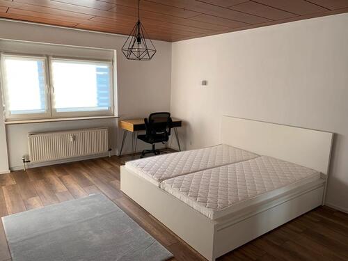 Foto - All-inclusive WG-Zimmer in 5er-WG in großem Haus mit Garten - CR