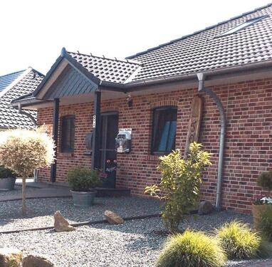 Foto - Neuwertige Doppelhaushälfte in einer ruhigen Lage in Eggebek!