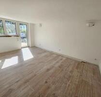 1 -2 Zimmer Wohnung im Grünen mit Terrasse bei Bedarf Pferdebox - Spangenberg