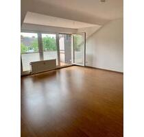 Dachgeschosswohnung im Stadionviertel mit Tiefgaragenstellplatz - Neuss Augustinusviertel