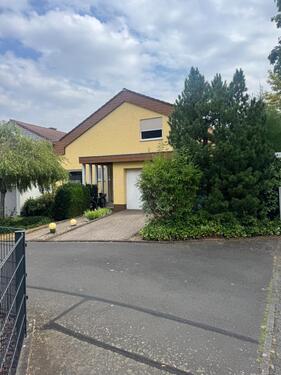 Foto - Reihenendhaus mit großem Grundstück in ruhiger Wohnlage von Wörth