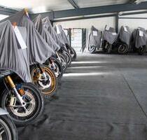 Motorrad Stellplatz überdacht Halle Baden-Baden