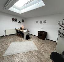 Nachmieter Büro - 229,00 EUR Kaltmiete, in Leverkusen (PLZ: 51379) Opladen