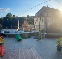 Hochwertige Maisonettenwohnung mit Dachterasse&Balkon&2 Carports - Wannweil