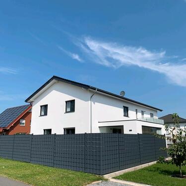 Foto - Moderne Doppelhaushälfte mit Terrasse & Wärmepumpe in Preußisch