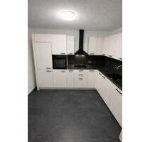 3-Zimmer-Wohnung | 75 m2 | EG | Neu saniert | Neue Küche - Dettenhausen