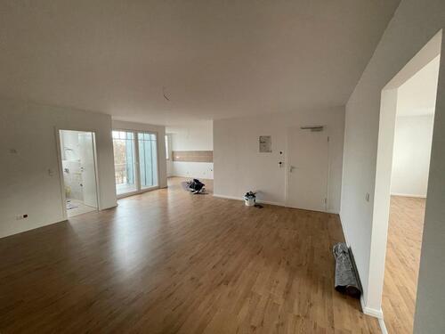 Foto - Moderne Dachgeschosswohnung mit Loggia im Dreikönigenviertel