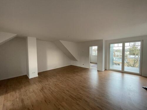 Foto - 2 Zimmer Dachgeschoßwohnung zur Miete in Neuss