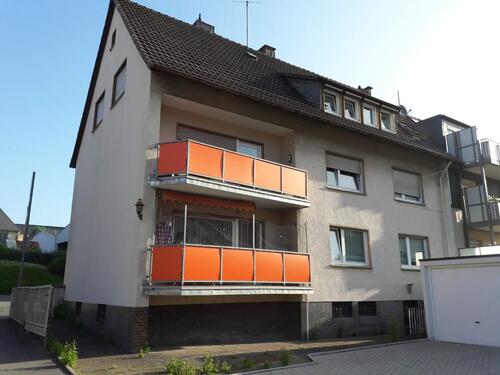 Foto - Mehrfamilienhaus mit 4 Wohneinheiten & 6 Garagen in iserlohn