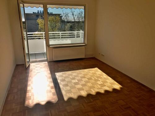 Foto - Modernisierte 2-Zi Whg mit Balkon und Panoramablick in GE-Süd