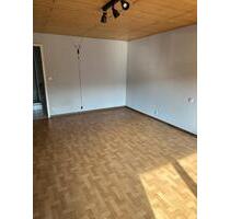 3-Zimmer-Wohnung mit großem Garten - teilmöbliert - Kirchardt