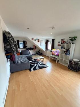 Foto - 2x Zimmer Wohnung 55qm In F- Rödelheim !