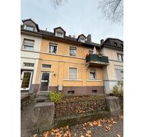 Charmantes Reihenmittelhaus in Menden inkl. 556 m² Grundstück - Menden (Sauerland)