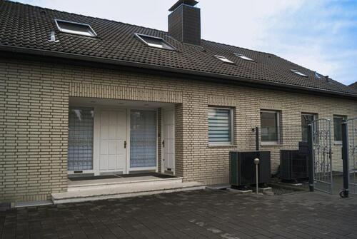 Foto - Modernisiertes Zweifamilienhaus mit Einliegerwohnung, VON PRIVAT