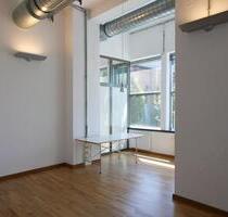 Coworking, 1-2 Büroarbeitsplätze in Altona-Nord zu vermieten - Hamburg Bahrenfeld