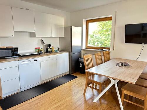 Foto - Für Monteure und Arbeiter - 25,00&nbsp;EUR Kaltmiete, ca.&nbsp; 75,00&nbsp;m&sup2;