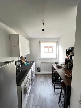 Foto - Helle 2-Zimmer-Wohnung in zentraler Lage am Nibelungenplatz