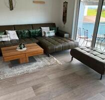 Polstergarnitur - 800,00 EUR Kaltmiete, in Wangen (PLZ: 73117)