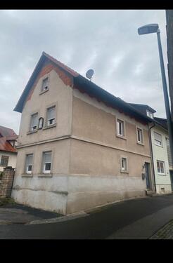 Foto - Renoviertes Haus mit Garten und Garage zu vermieten