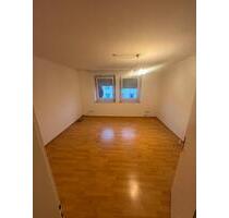 3- Zimmer-Wohnung mit Einbauküche & Gartenmitbenutzung – 56 m² - Gaildorf