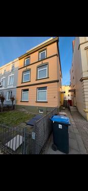Foto - 6 Zimmer Mehrfamilienhaus, Wohnhaus zum Kaufen in Lübeck