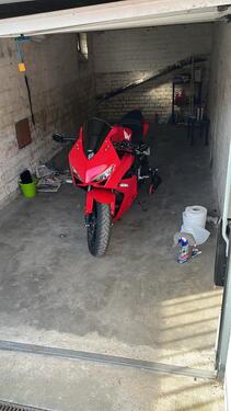 Foto - Überwinterung Motorrad Garagenstellplatz