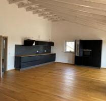 Exclusive 2- bis 3,5-Zimmer-Wohnung in Pilsting ab sofort frei