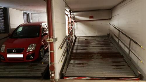 Foto - Tiefgaragenstellplatz - 85,00 EUR Miete,