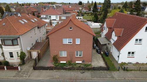 Foto - Zwei Eigentumswohnungen in ruhigem Mehrfamilienhaus