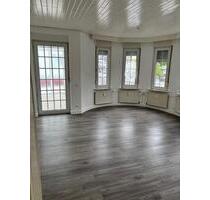 Wohnung in Warstein - 1.100,00&nbsp;EUR Kaltmiete, ca.&nbsp; 124,00&nbsp;m&sup2; in Warstein (PLZ: 59581)