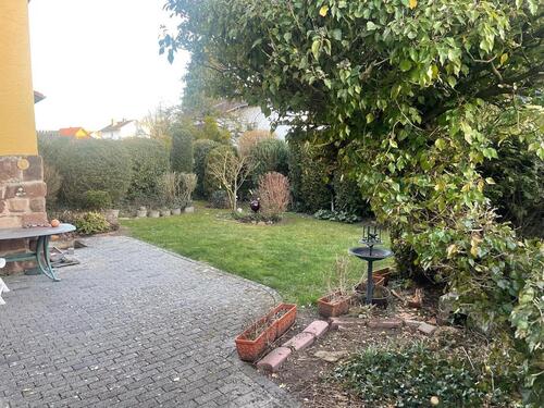 Foto - 6 Zimmer Doppelhaushälfte in Bad Emstal