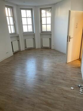 Foto - Nachmieter für helle 4-5 Zimmer-Erdgeschosswohnung